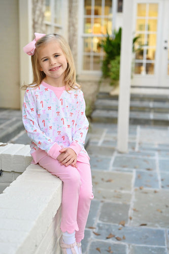 Light Pink Scallop Leggings, Bows & Holly
