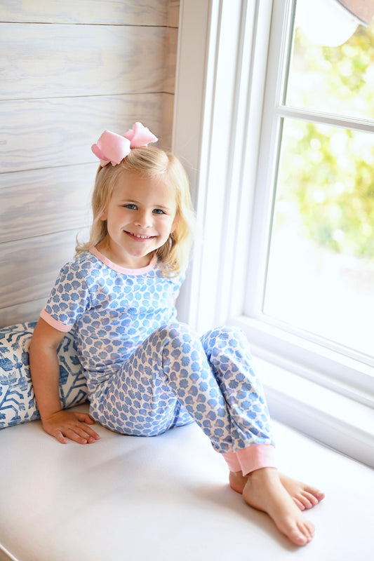 Two Piece Jammies, Shell