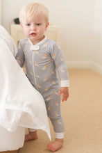 One Piece Jammies, Pelican
