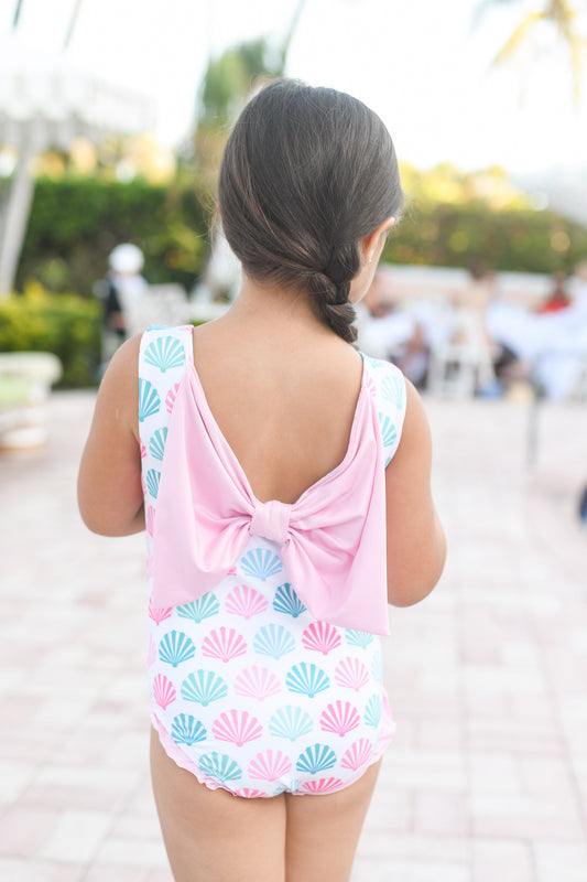 Lottie Swim, Shells